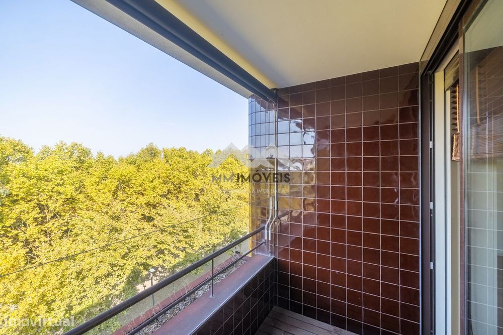 Apartamento T3 | Arrendamento | Parque da Cidade | Varanda | Garagem