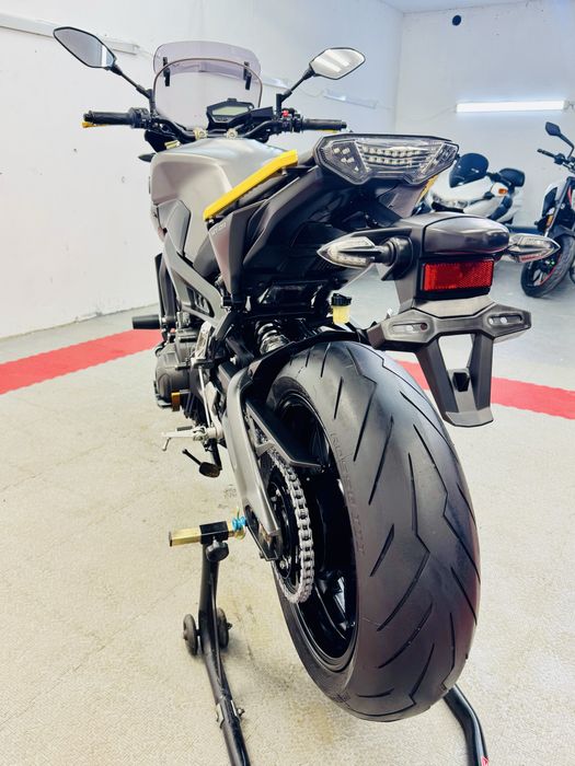 Мотоцикл Yamaha MT-09 ABS в оригіналі тільки з Японії