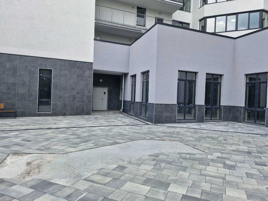 Комерція (66 м2) у готовому будинку (2 черга ЖК "Crystal Avenue")