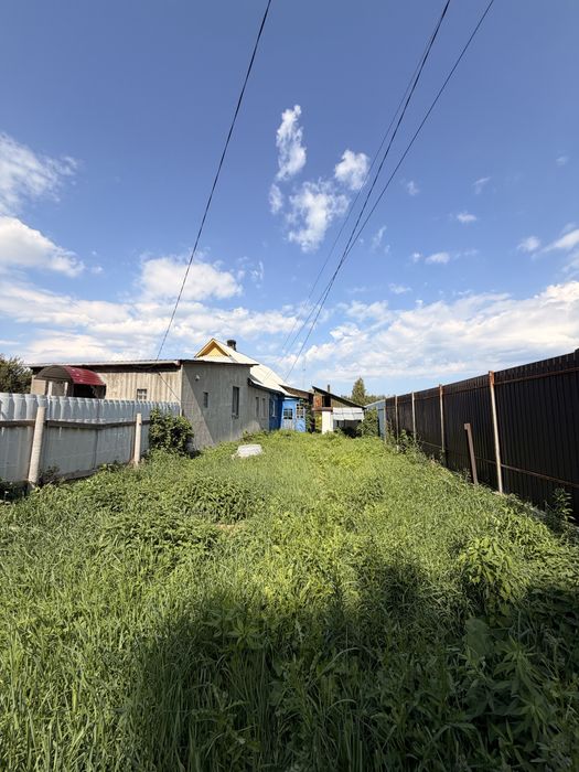 Продаж пів будинку 87,9 кв.м під лісом з виходом до річечки с. Мощун