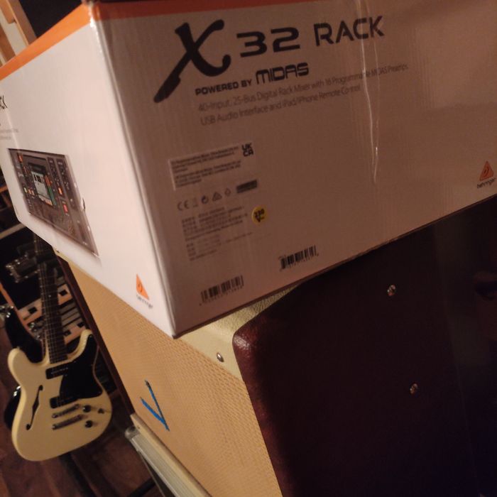Maniglia/Orecchio Rack Per Behringer X32 Rack - Ricambio Originale FG04-00463-000 - Alluminio