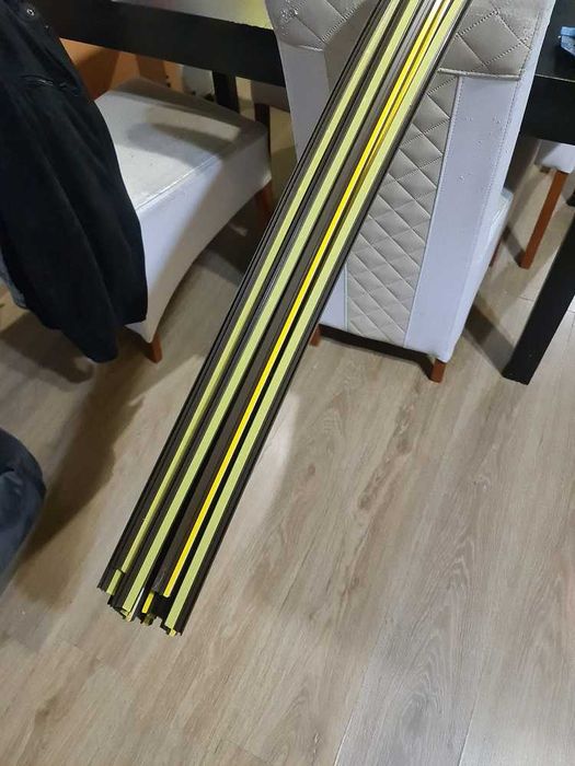 Listwa przyokienna orzech 3m