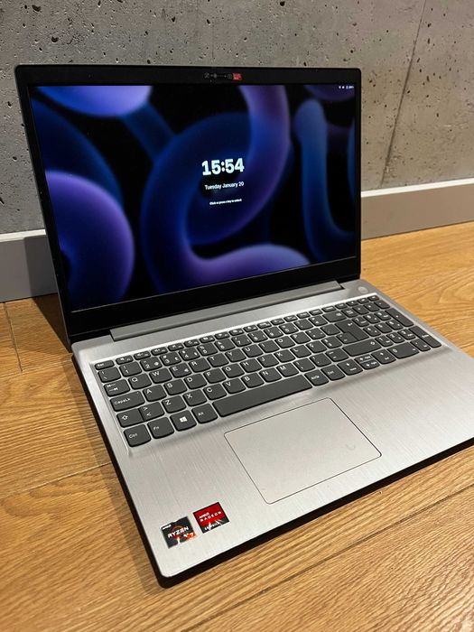 Portátil LENOVO IdeaPad 15 pol, Ryzen 7, 8GB, Disco 256GB Samsung EVO