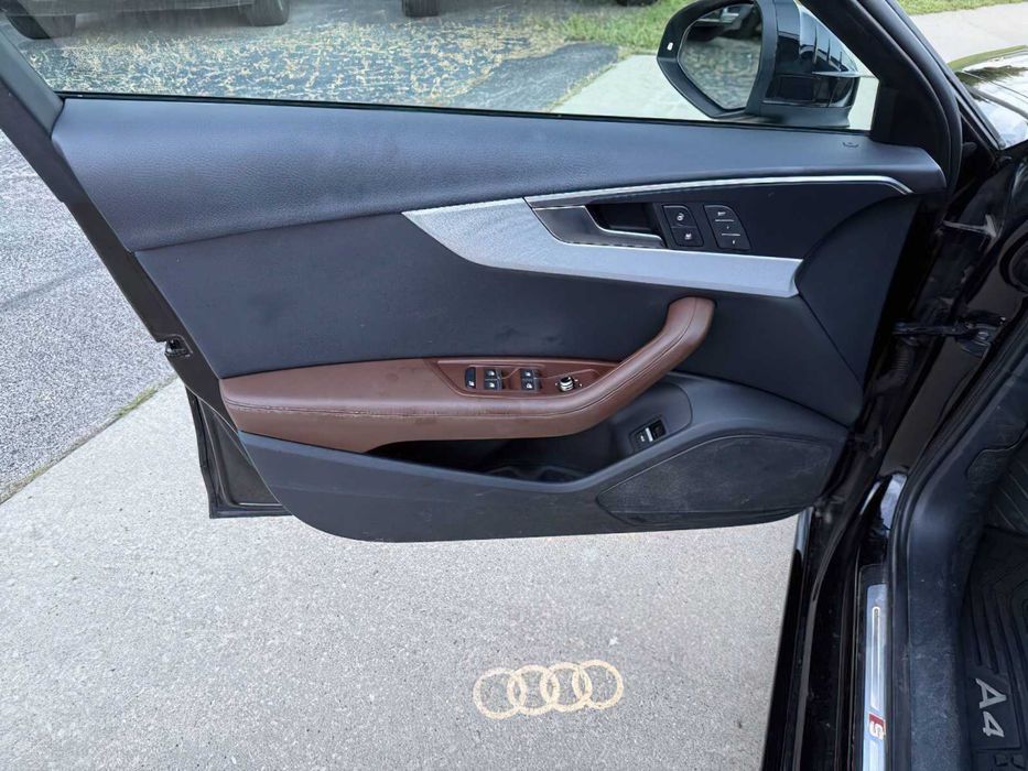 Audi A4      2019