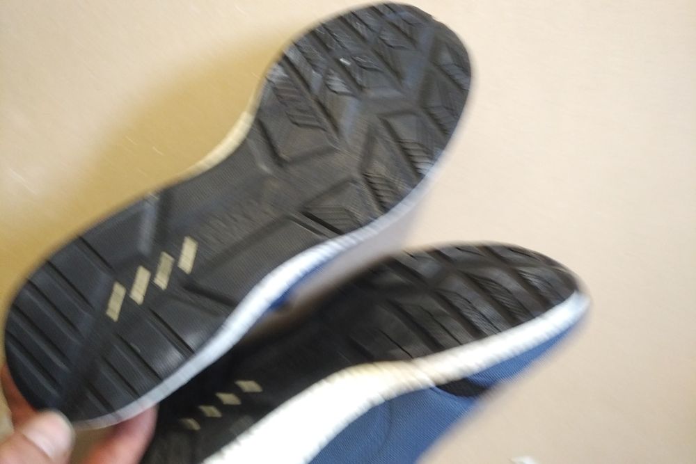 Asics buty sprzedam