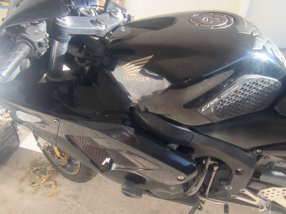 Vendo HONDA CBR 600RR 2003