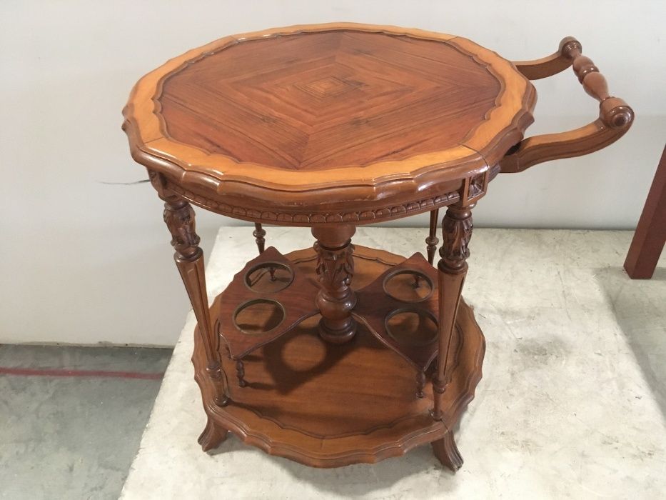 Mesa de chá64286037068289120