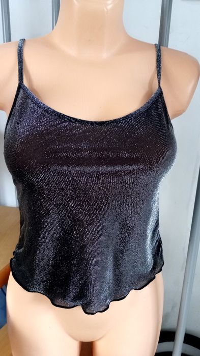 Top na ramiączkach czarny srebrny brokat crop top 34/36