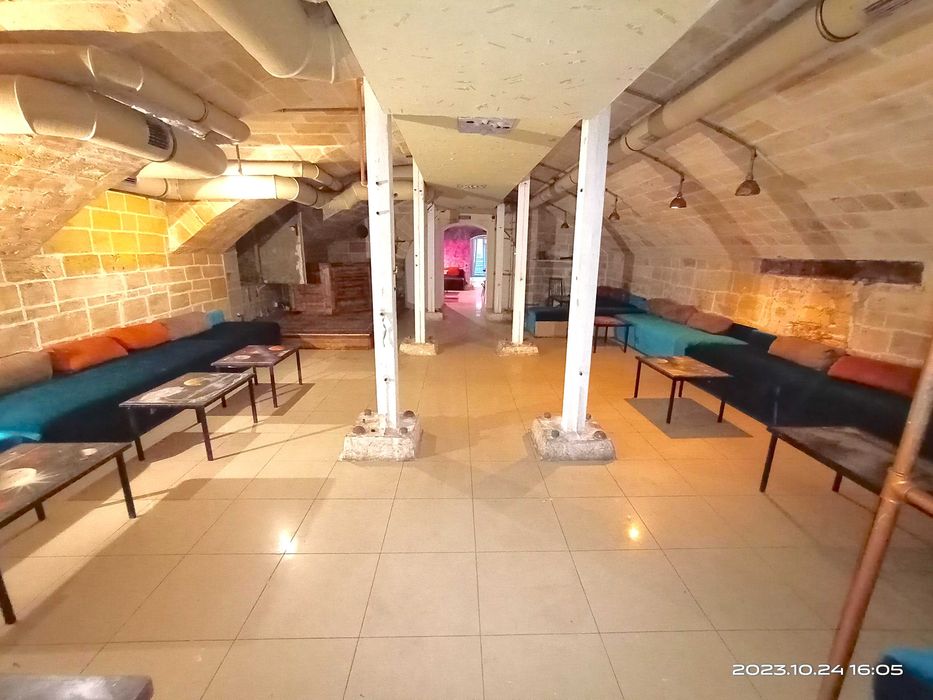 Аренда Сдам Паб 180м² Фасад Бунина,33/ пер Красный/ Кальян Караоке Бар