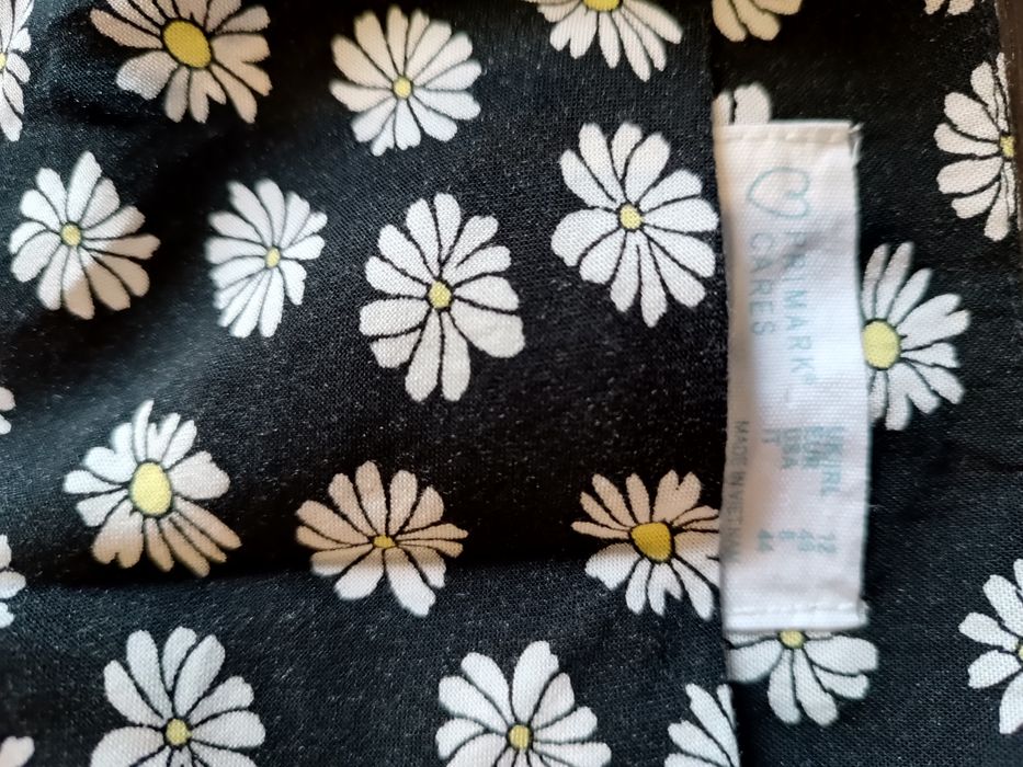 Спідниця чорна в ромашку Primark