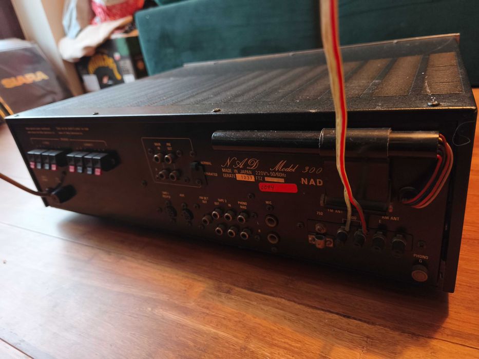 Nad 300 Amplituner lub zamiana na wzmacniacz lampowy