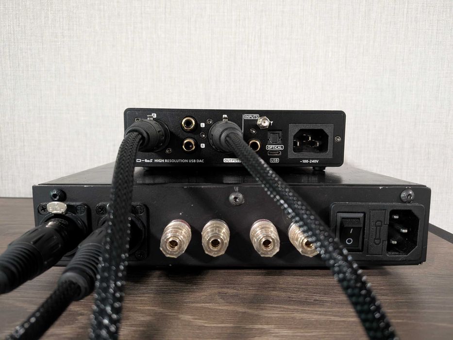 Балансний DAC ЦАП SMSL D6s з регулюванням гучності та пультом