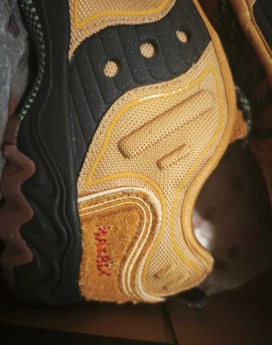 Sapatilhas Saucony Colouer Matrix Harvest Wheat novos com etiqueta.