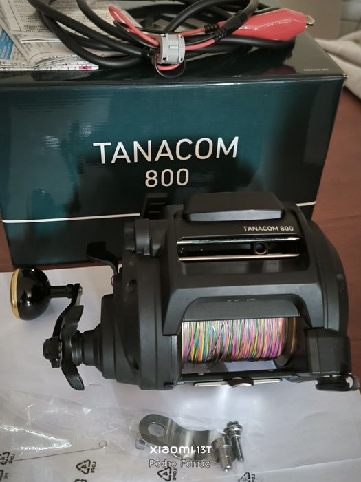 Carrete Elétrico Daiwa Tanacom 800