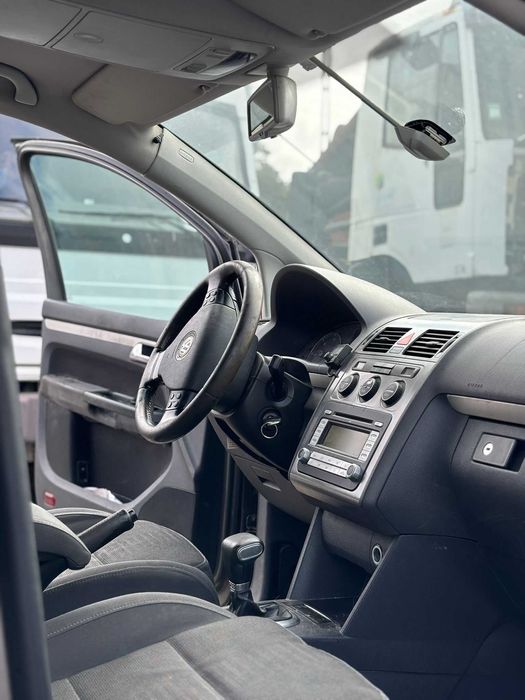 Volkswagen TOURAN, 2.0 TDI de 2007 para Peças