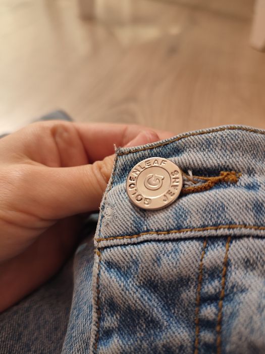 Spodnie jeansy dzwony retro jasnoniebieskie