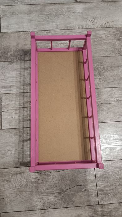 Drewniane łóżeczko dla lalek 60x28 cm różowe