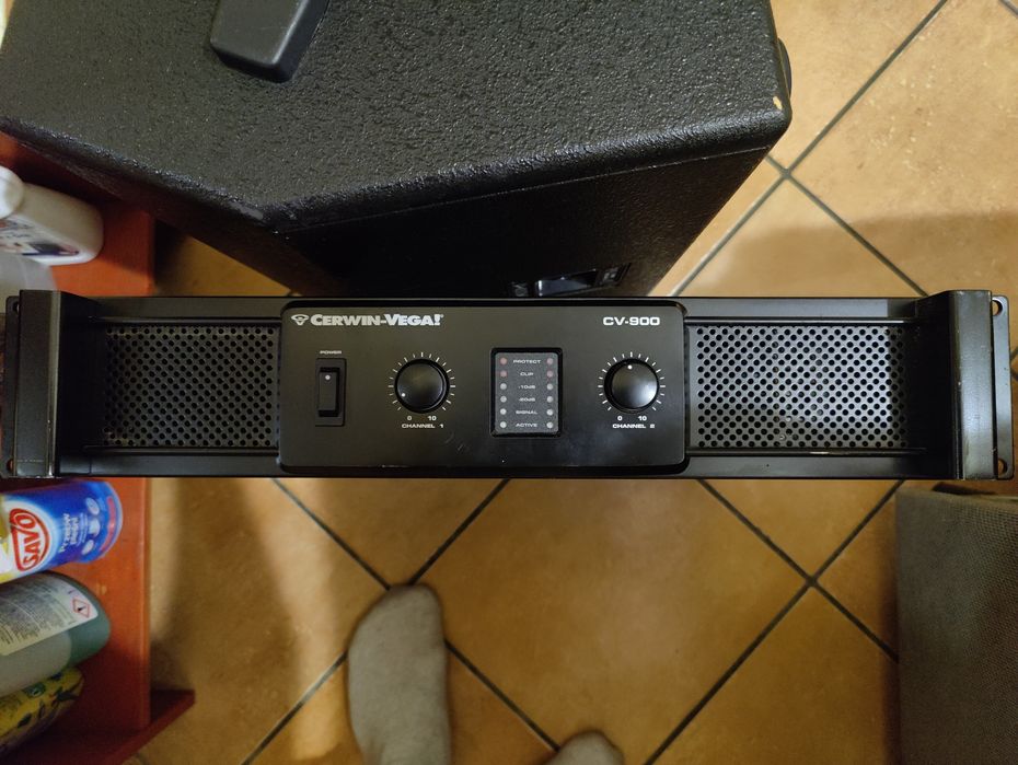 Усилитель Cerwin Vega CV-900