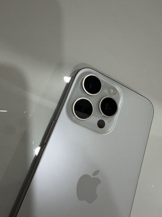 Iphone 15 pro max -256 GB