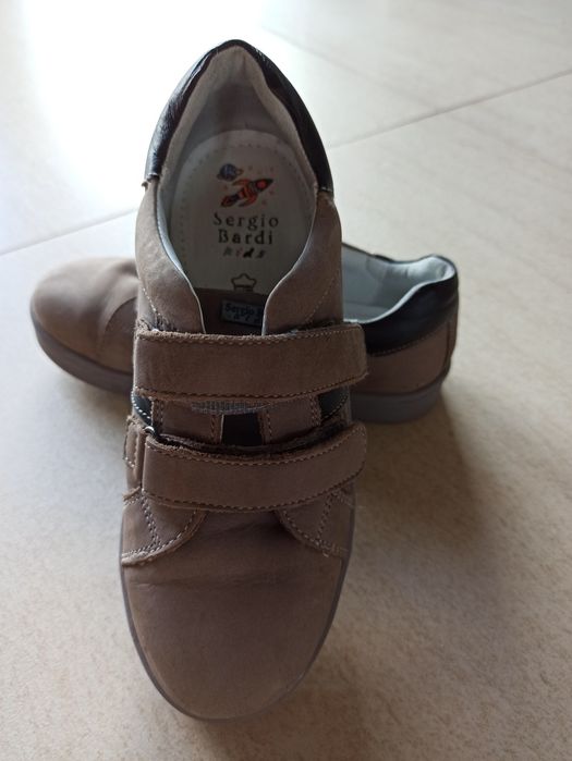 Buty chłopięce zapinane na 2 rzepy