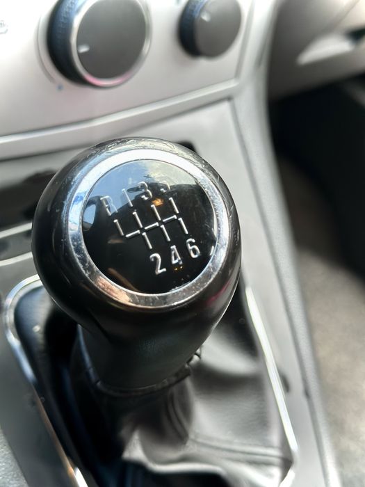 Продам Opel Zafira В 1.7 дизель