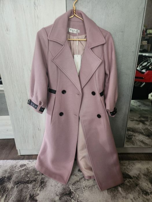 Продам пальто ,нове , розмір 42-44