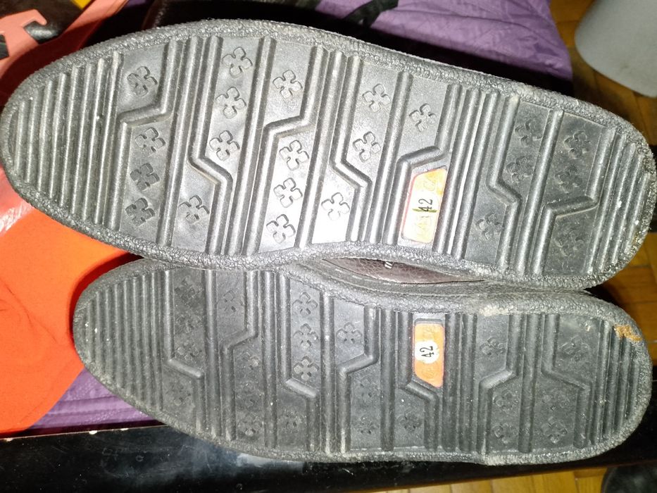 Зимние кожаные сапоги 42 р.