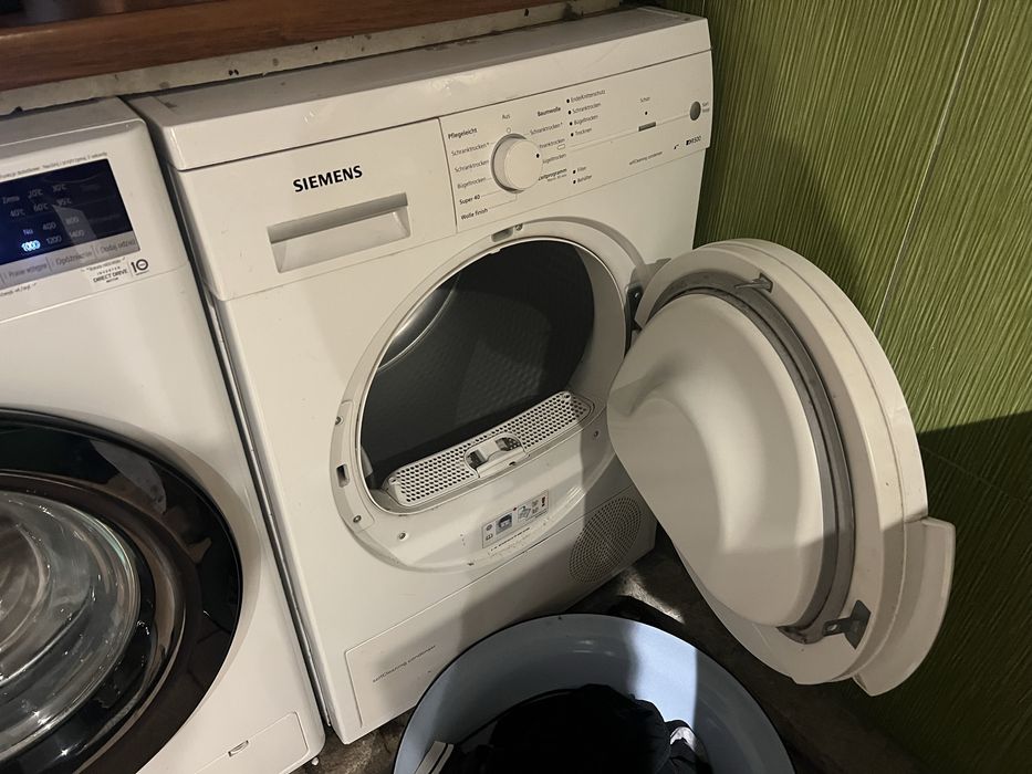 Suszarka  do prania,  ubran SIEMENS IQ 500 z pompa ciepla