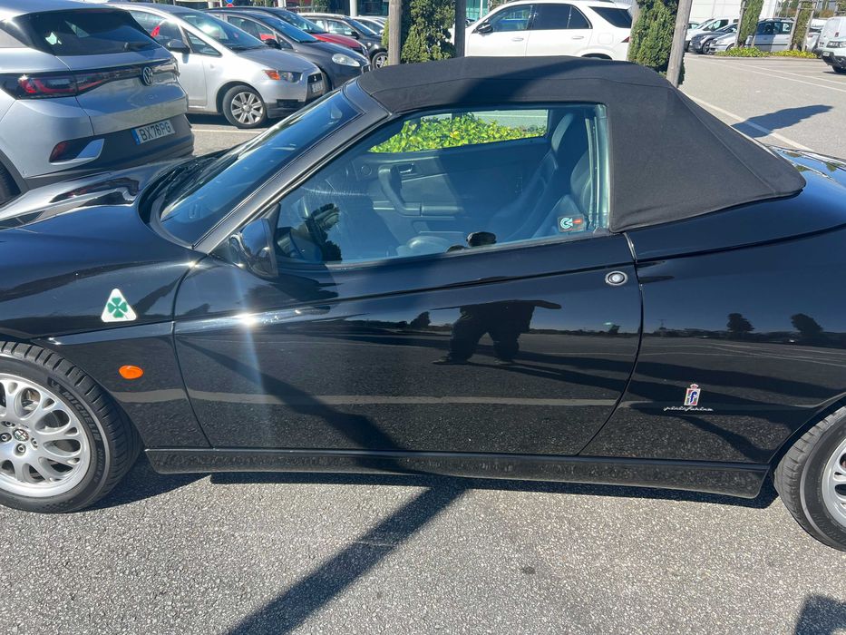 ALFA ROMEO Spider 916 cabrio — photo 4