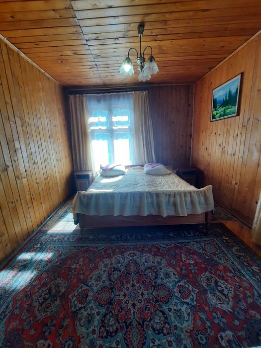 Готель "Смерековий край" в смт. Міжгір"я, Закарпатської області