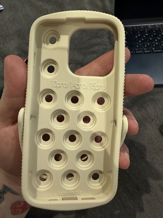 Чехли на iPhone 15 Pro