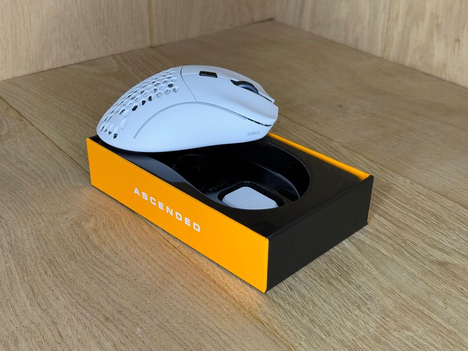 Миша Glorious Model D Minus Matte USB White (GLO-MS-DM-MW)