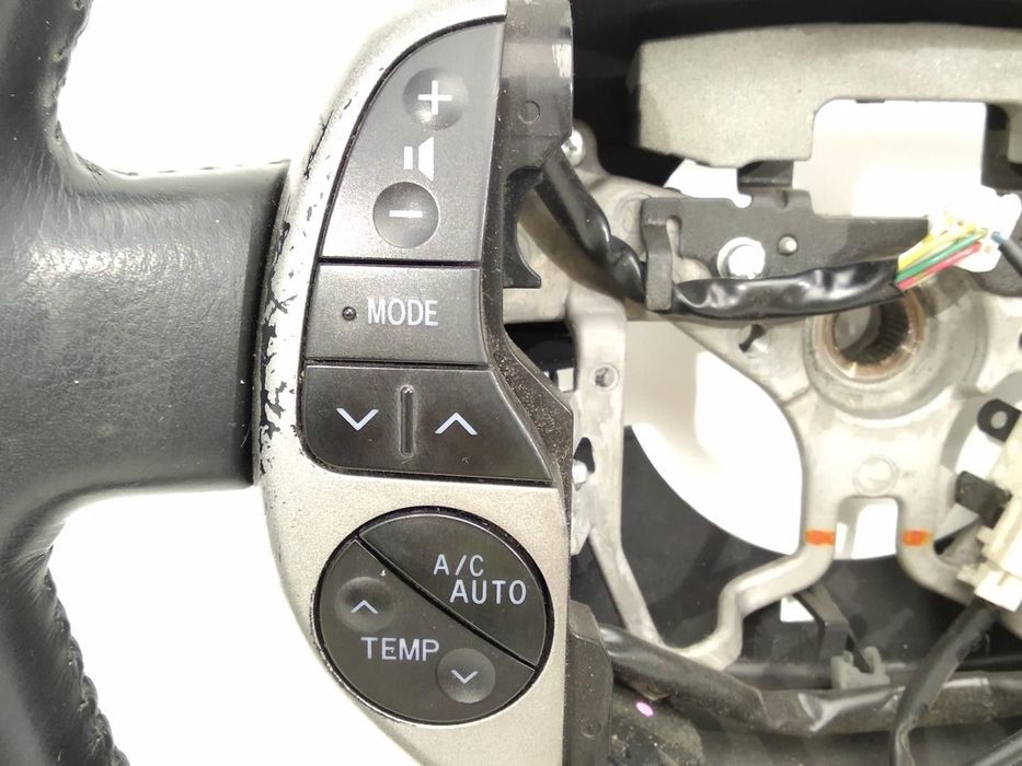 VOLANTE TOYOTA PRIUS FASTBACK 2003 -4510047071C0