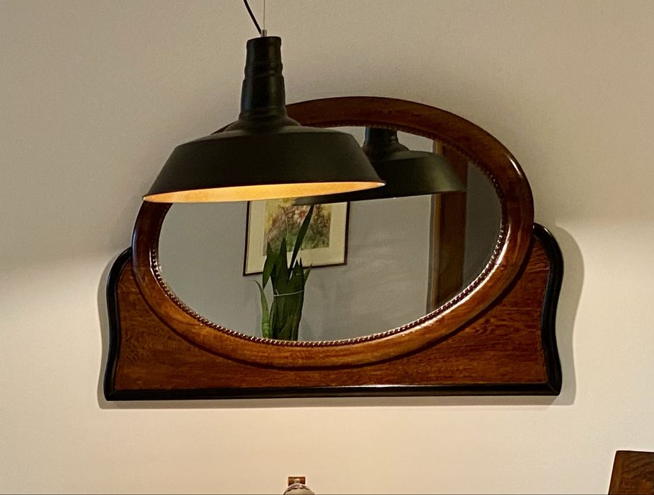 Lustro owalne międzywojenne po renowacji