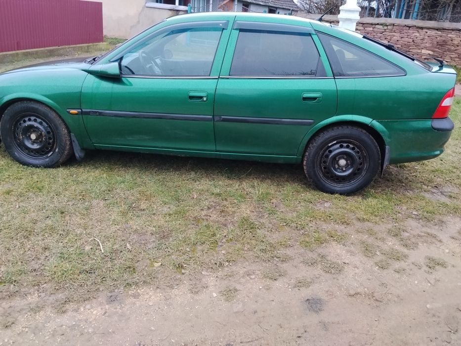 Продам Опель вектра б
