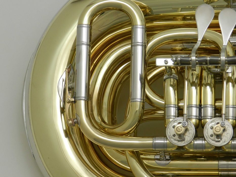 Tuba CC Miraphone Po remoncie kapitalnym model 186 4/4 DR24-029
