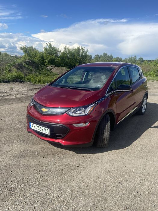 Продам CHEVROLET bolt ev