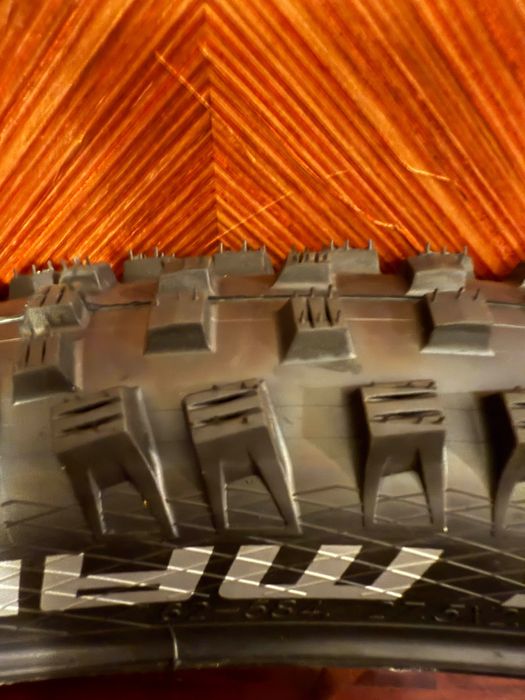 Pneu de BTT Schwalbe Magic Mary Tubeless 27.5'' x 2.4