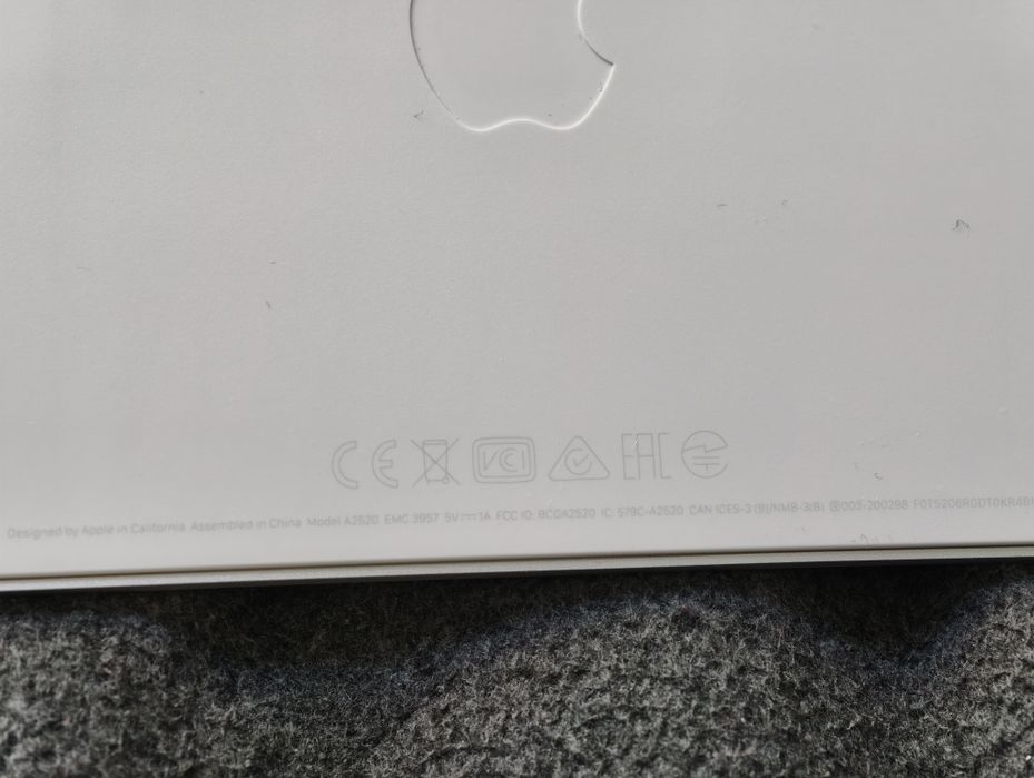 Klawiatura Apple Magic Keyboard  A2520 Nowa