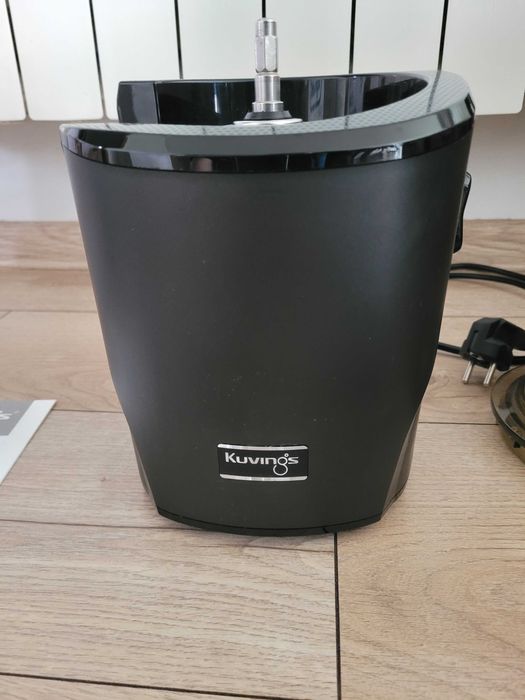 Kuvings - Wyciskarka do soków REVO830