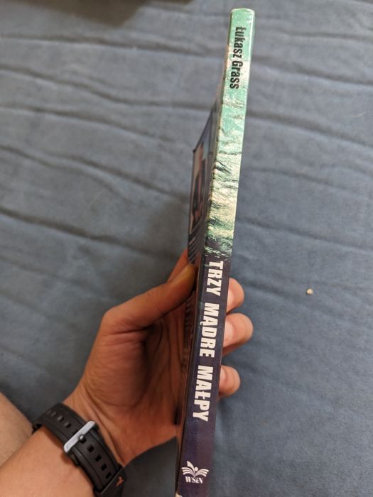 Książka "Trzy mądre małpy" Łukasz Grass - autograf