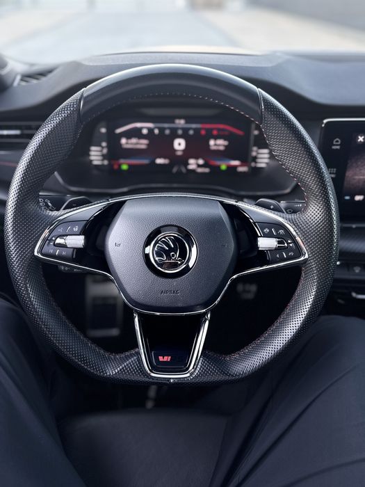 Skoda Octavia A8 VRS 2023