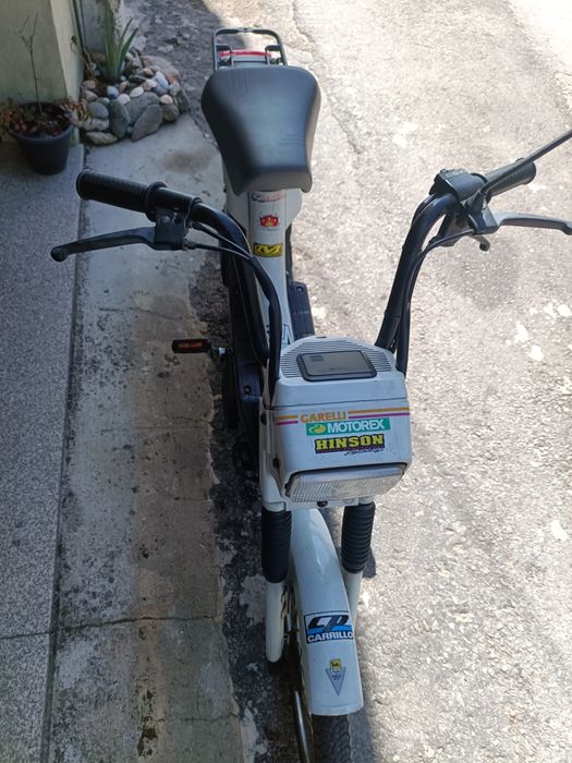 Mobilete Garelli impecável a andar bem mesmo nas subidas impecável