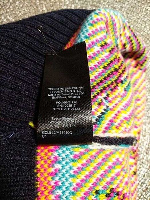 Комплект- шапочка с рукавичками на 1-3г. Новое.