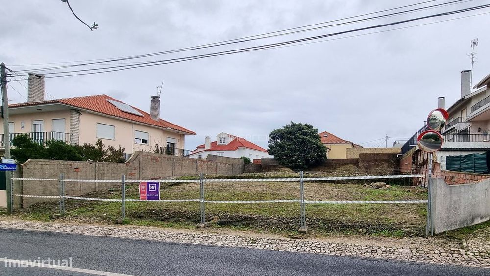 Terreno para construção de 1 Moradia