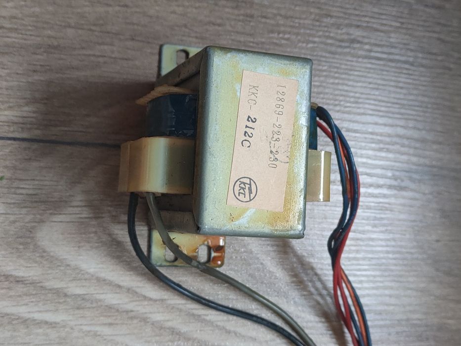 Transformator 30V, 15V, 12V