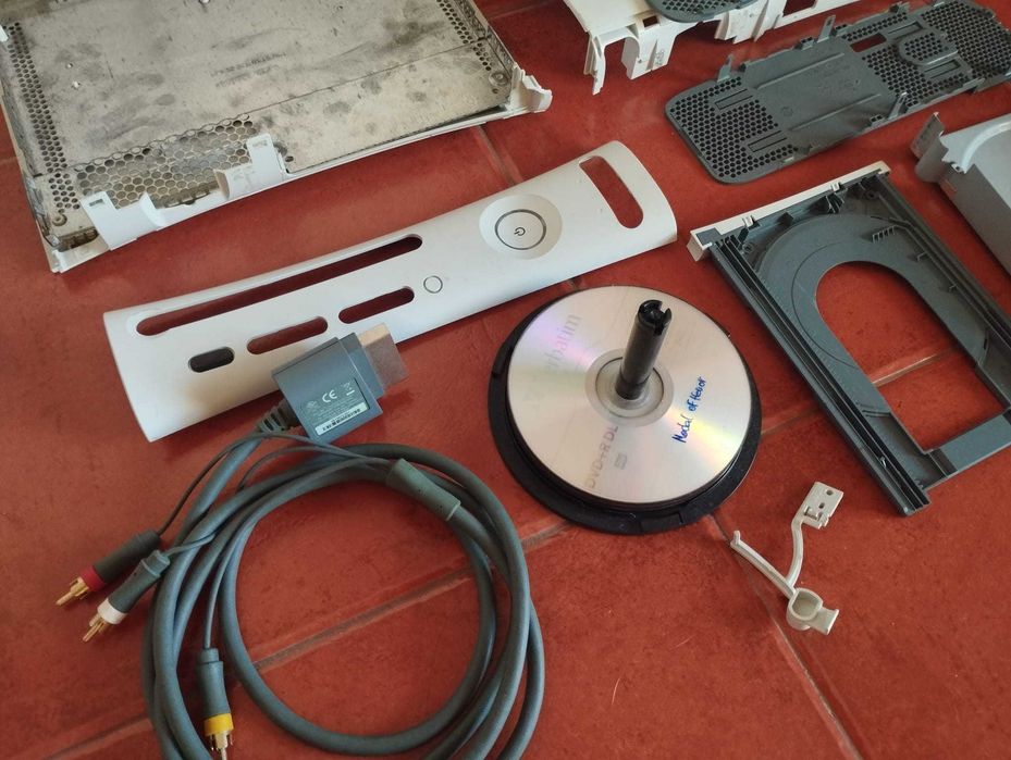 Xbox 360 Parts and Some Burned Games64564047879939123