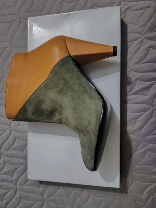 Botas de pele mulher novas