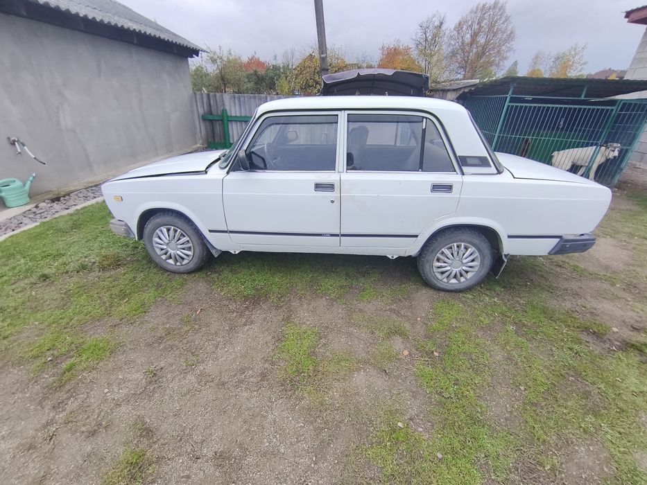 автомобіль жигулі