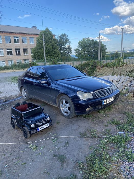 Мерседес w203 c220 cdi